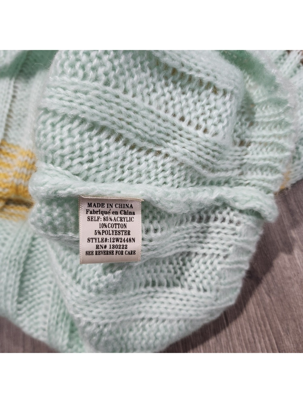 New In Multicolor Ribbed Knit Sweater Size Large NWT - Picture 8 of 9